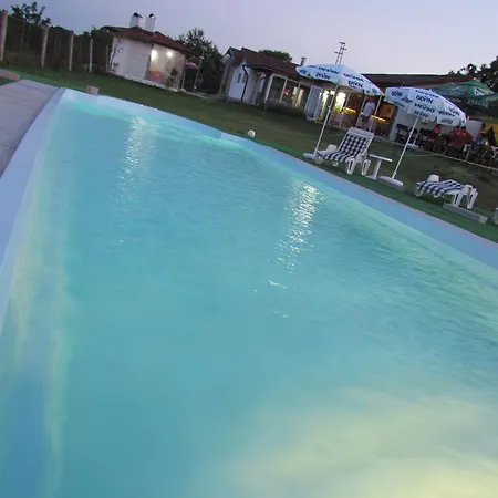 홀리데이파크 And Panorama 3*